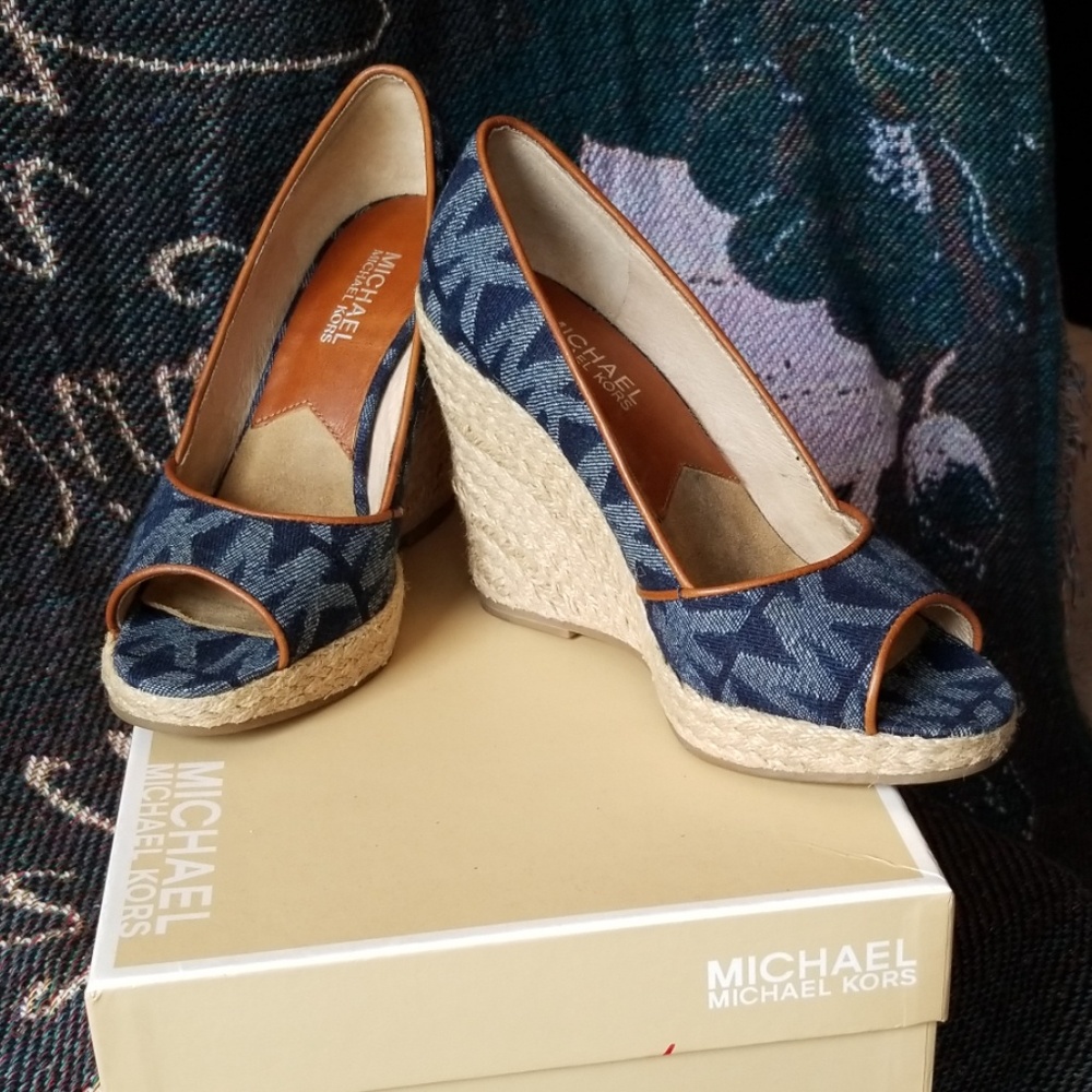 Michael Kors Wedge heel